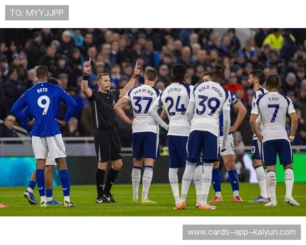 热刺萨尔中场覆盖率高